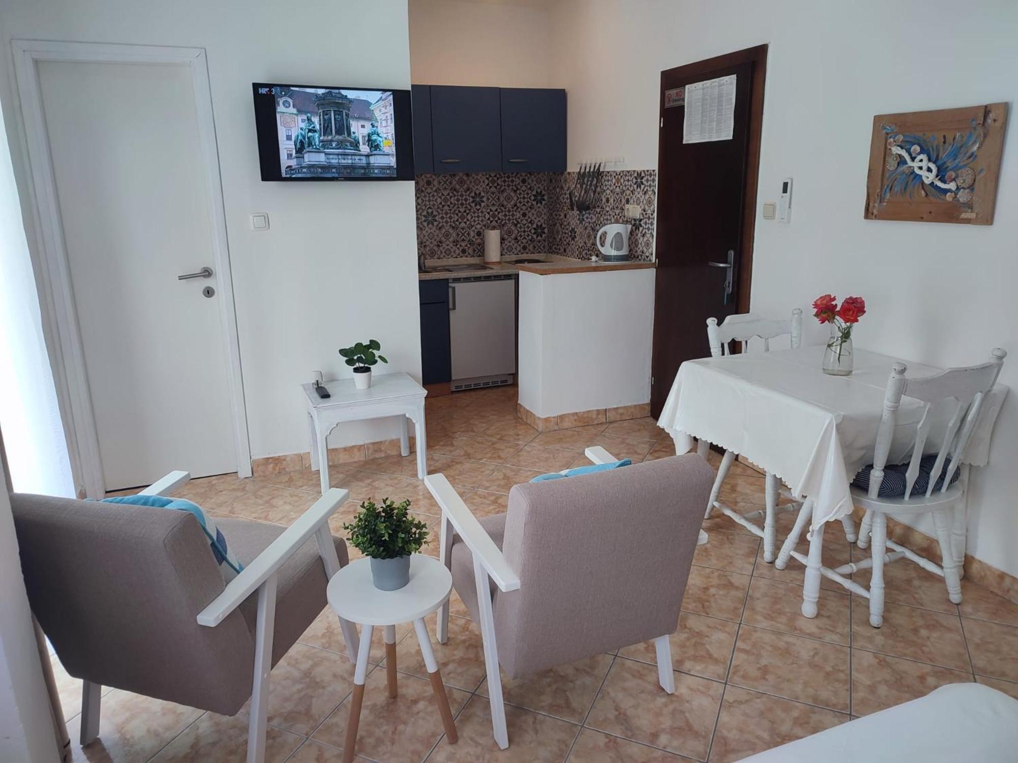 Hotel House Kapetanovic Palit Zimmer foto